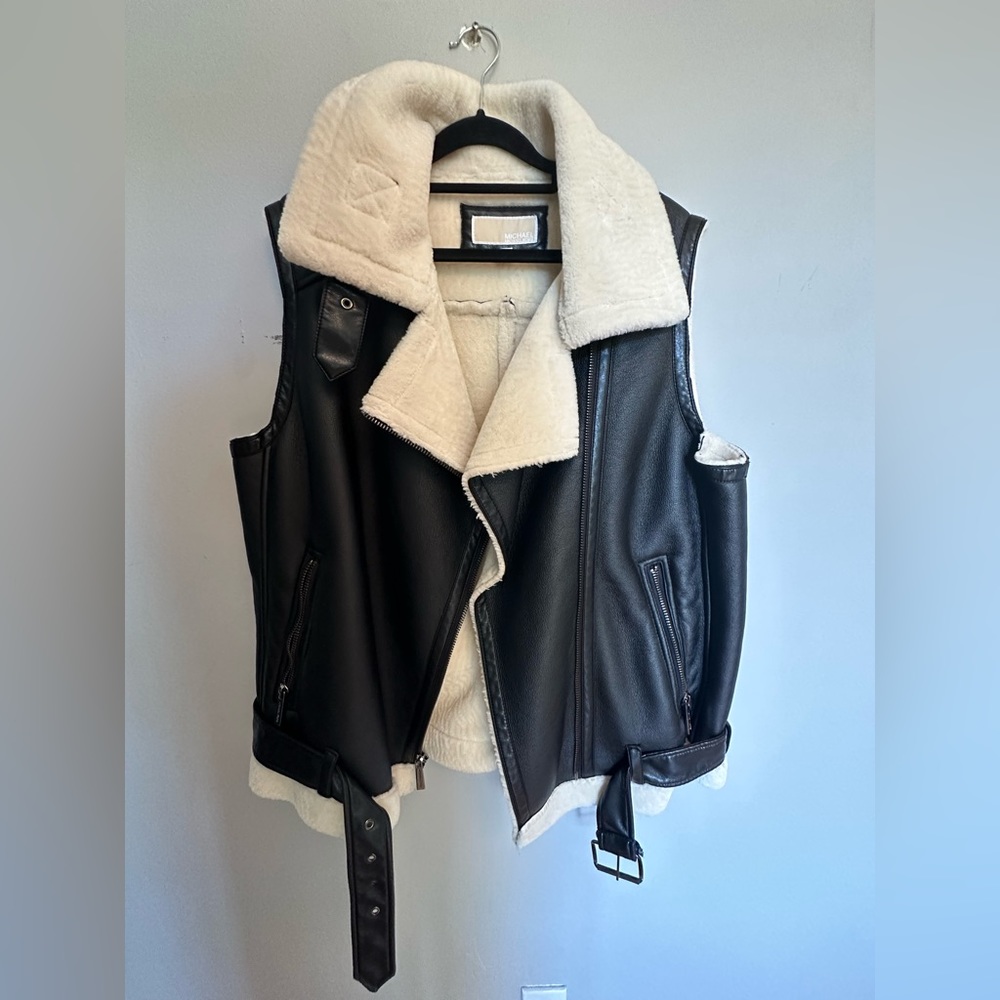 SOLD!! NWOT - MICHAEL Michael Kors Faux-Leather and Shearling Moto Vest. Size L